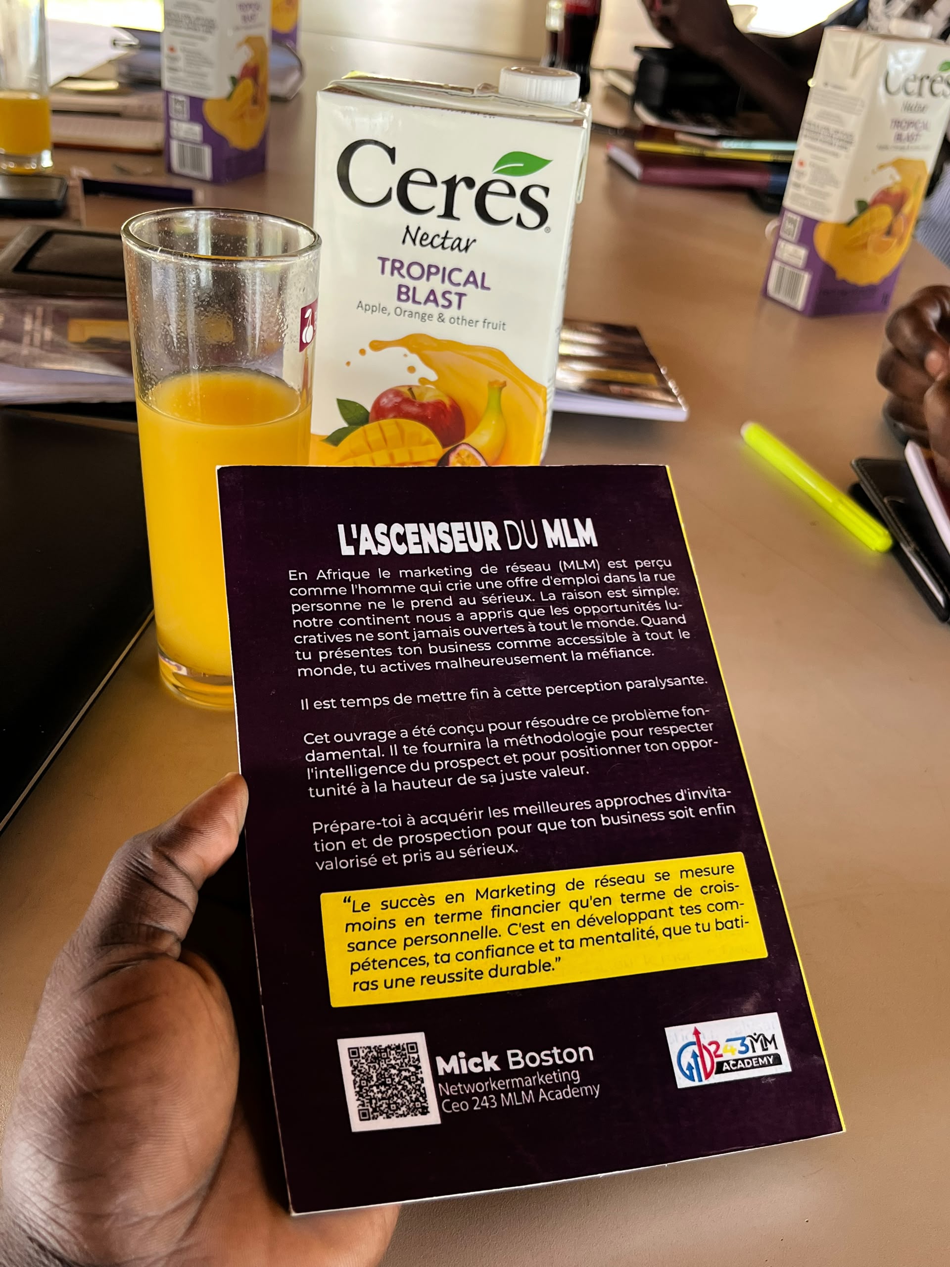 Le livre L’ascenseur du MLM